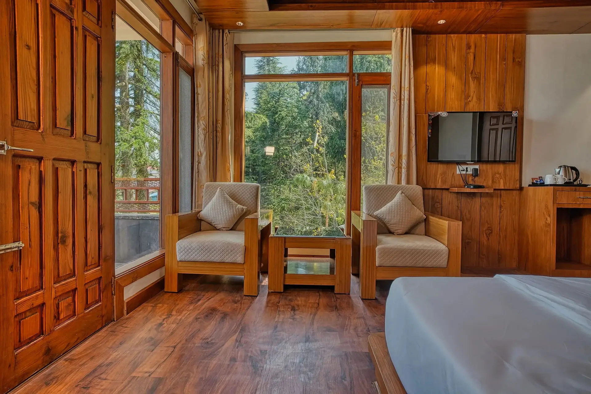 hotel rooms in Kufri